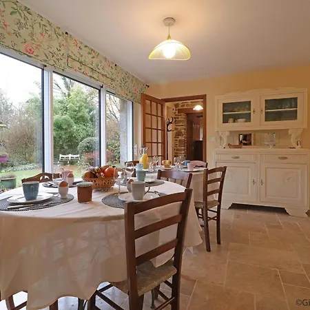Maison Paisible En Nature Avec Cheminée Et Animaux Acceptés - Fr-1-497-154 *