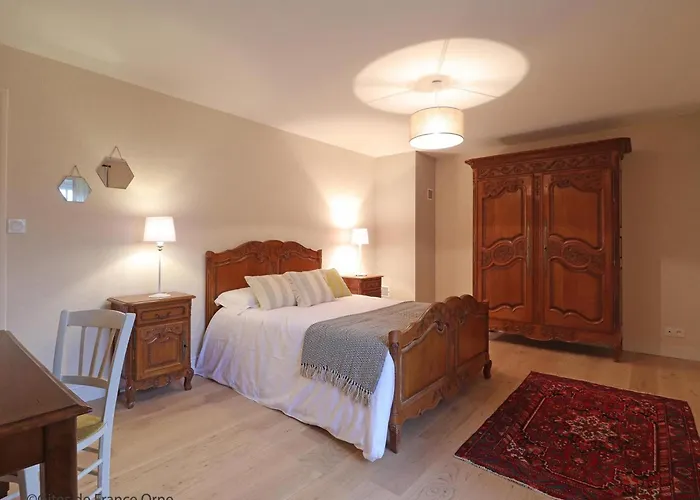 Дом отдыха Maison Paisible En Nature Avec Cheminee Et Animaux Acceptes - Fr-1-497-154