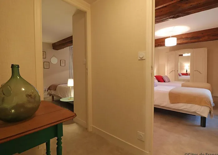 Дом отдыха Maison Paisible En Nature Avec Cheminee Et Animaux Acceptes - Fr-1-497-154